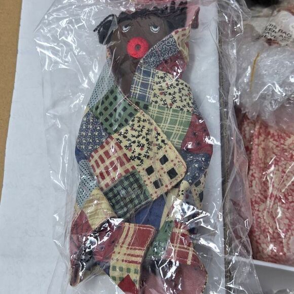 PREMIERE ARTIST MARY VAN OSDELL PETUNIA AFRICAN AMERICAN GIRL DOLL 18" NEW NIB - Picture 2 of 8